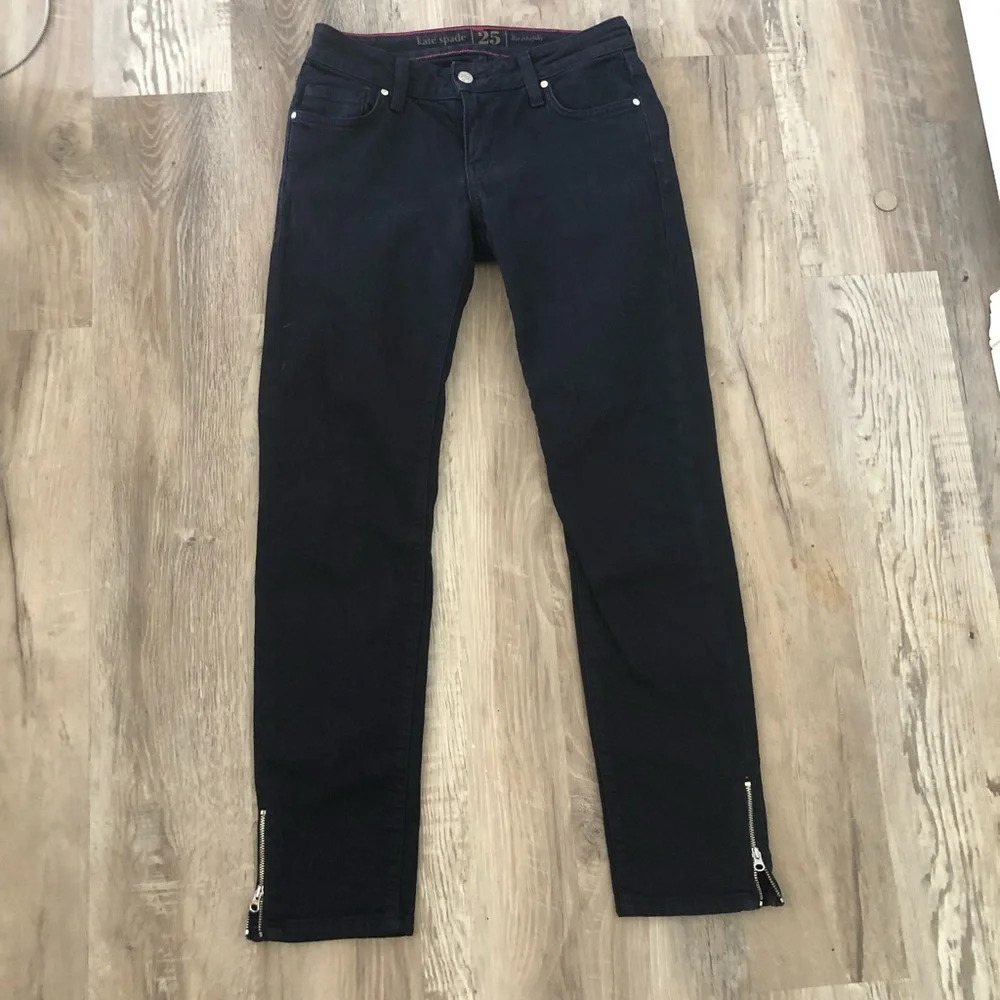 ! Kate Spade Dark Blue Denim Skinny Jeans Zippers at Ankles Size 25